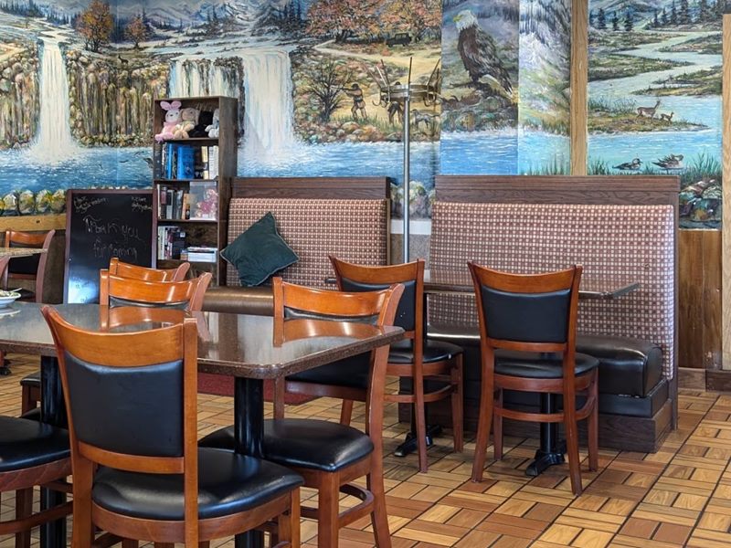 Al Shallal Restaurant interior